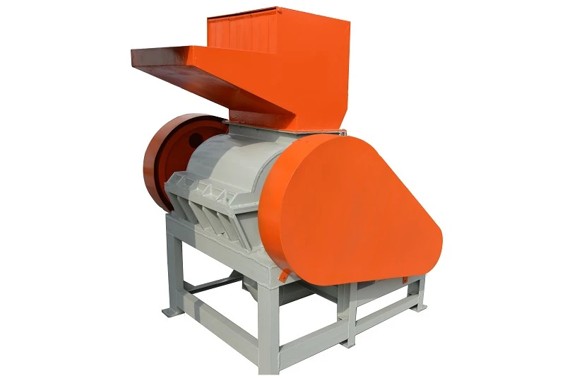 Reifengranulator
